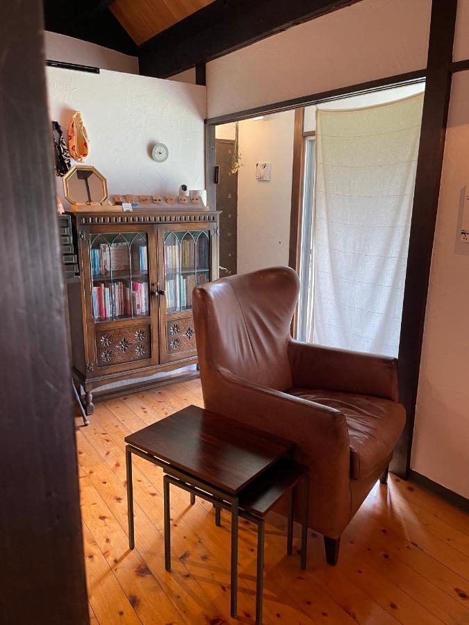 島ぐらしカフェchigoohagoo 男性のみ宿泊不可 Couples & Single Females Only Oshima Luaran gambar
